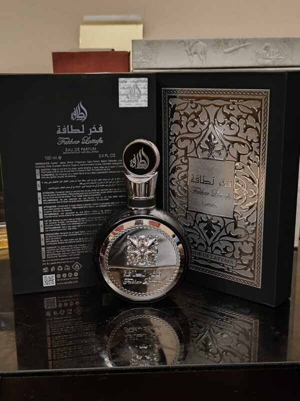 FAKHAR SILVER (10ML)
فخر لطافة سيلفر (١٠ملي)