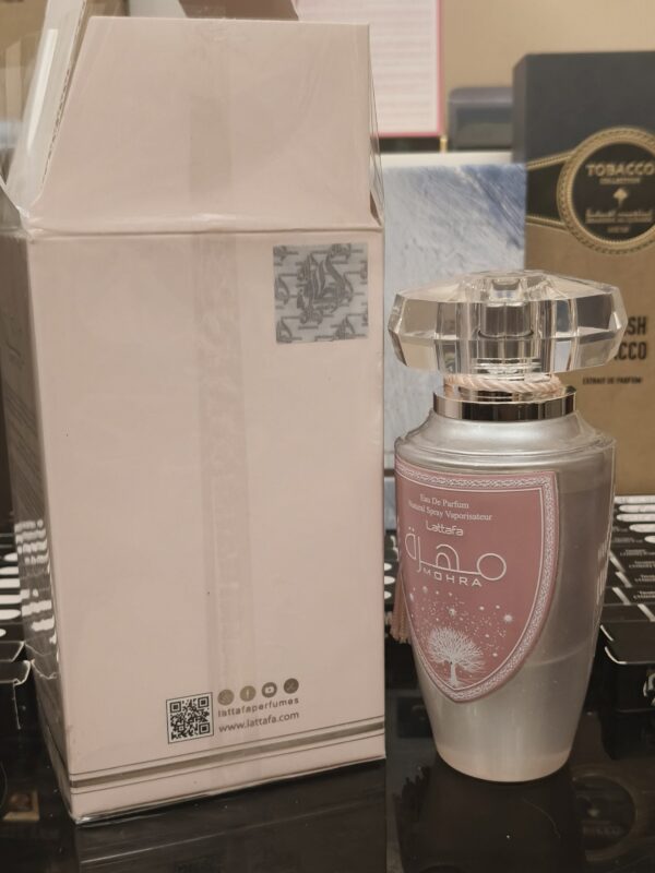 MOHRA SILKY ROSE (10ML)
مهرة سيلكي روز ( ١٠ ملي ) من لطافة