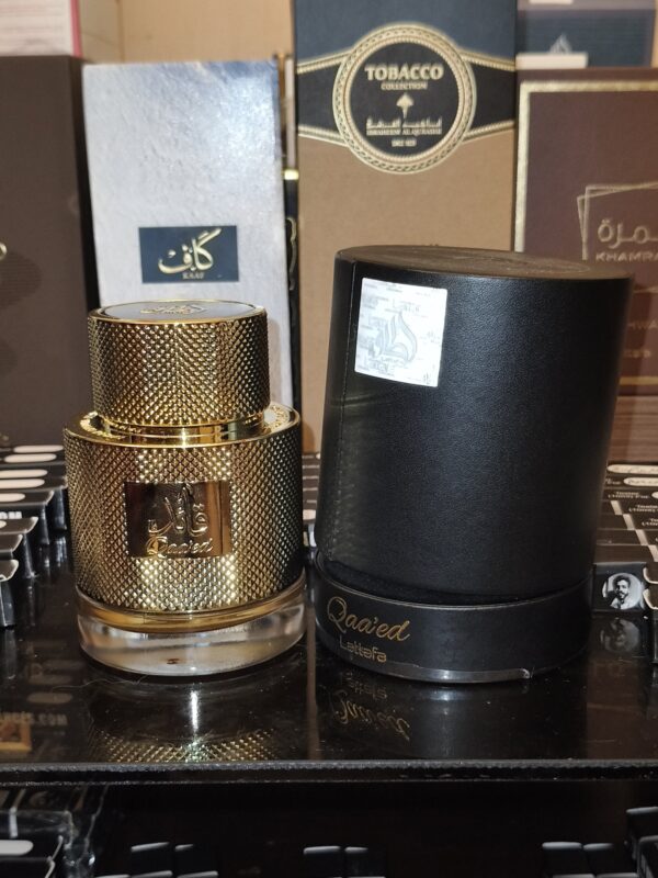 QAAED LATTAFA (10ML)
قائد (١٠ملي)