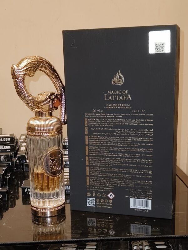 Sehr Lattafa (30ml)
سحر لطافة (٣٠ملي)