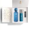 LAVERNE 7:00AM SET (200ML BLUE LAVERNE / 100ML BODY MIST/ EXTERNAL REFILLABLE)
مجموعة لافيرن ٧ص (عطر بلو لافيرن ٢٠٠ملي/ سبلاش ١٠٠/ ملأ ١٠ملي )