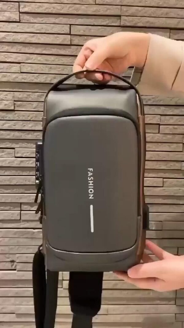 Fashion Bag Large
شنطة فاشون مستورد خام ثقيل كبير