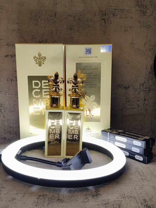 December Vanilla 10ml
ديسمبر فانيلا ١٠ملي